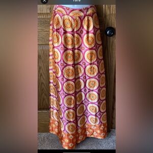 NWT House of Harlow 1960 Wide Leg Satin Pants Size Small.